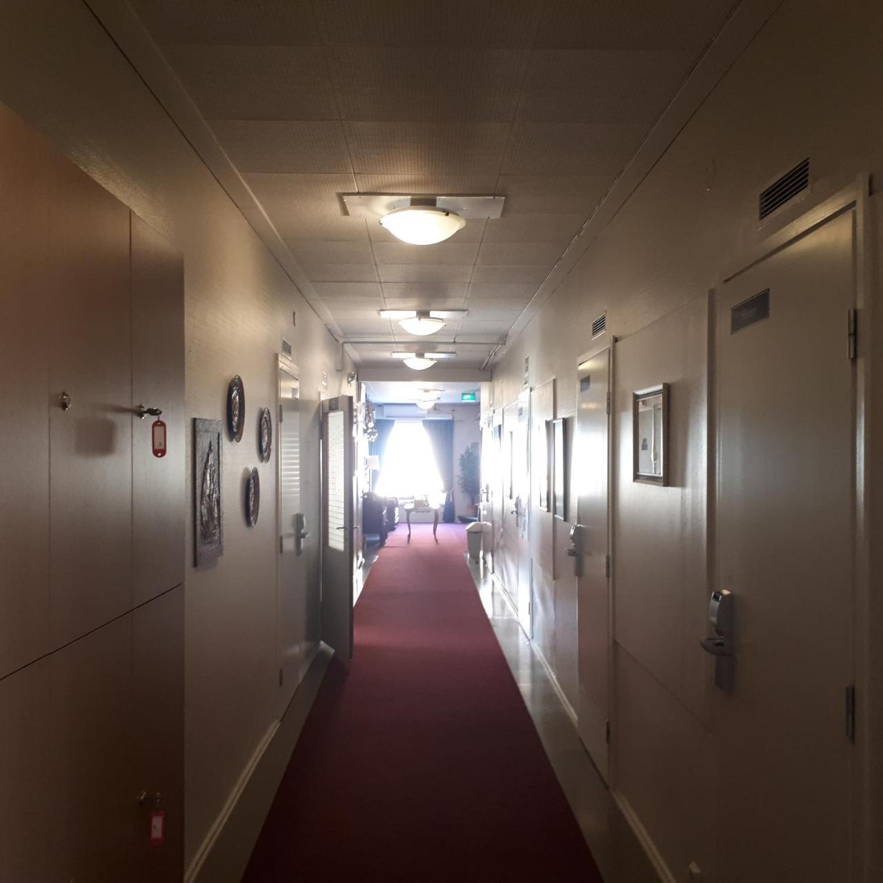 Hostel River ポリ エクステリア 写真